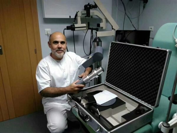 DYX-601 Cheapest low dose Portable Fluoroscopy X Ray Machine, Medcical Digital X-ray Radiology System Price